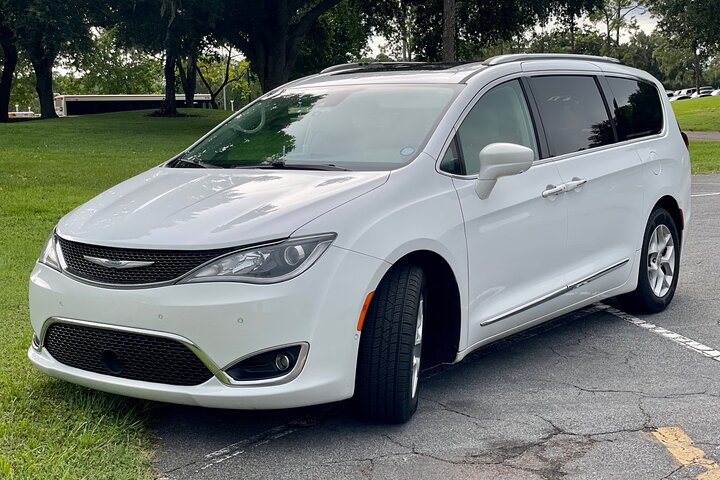 Transfer service in Orlando. MCO - Photo 1 of 5